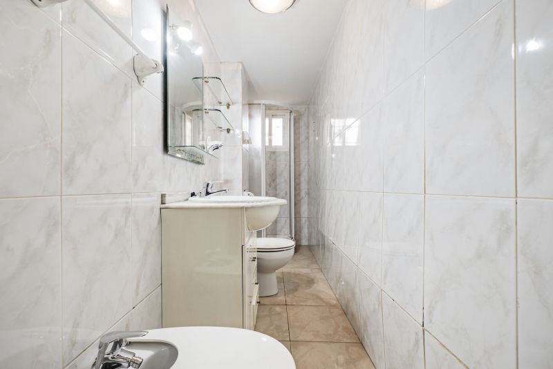 Bathroom with Large Tiles